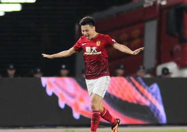 有一种绝杀叫郜林斯曼!恒大攻陷南京