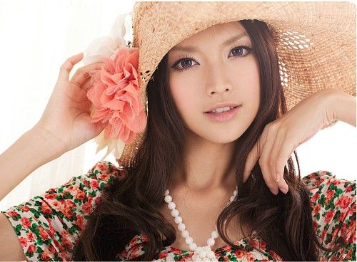 第四者？内地嫩模叶熙祺密会郭富城30小时