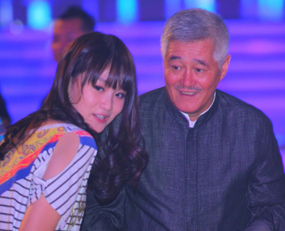 赵本山女儿进军娱乐圈？回应：子虚乌有