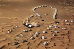 跟我去火星吧 撒哈拉火星旅馆