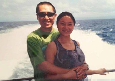 传张艺谋三子女均已上户口 疑特事特办