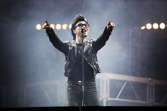 汪峰回应歌词太露骨：有媒体无耻到令人发指