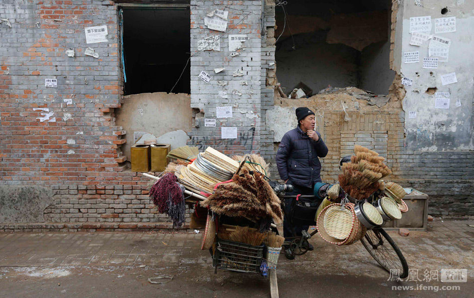 人均收入贫困线_中国的人均贫困线(3)