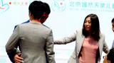 回不去的从前！李亚鹏疼爱王菲的10个小动作