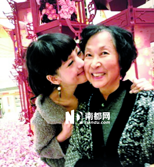 当年,沈星也就是个月薪3千的小记者