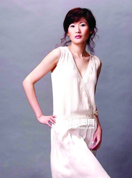 当年,沈星也就是个月薪3千的小记者