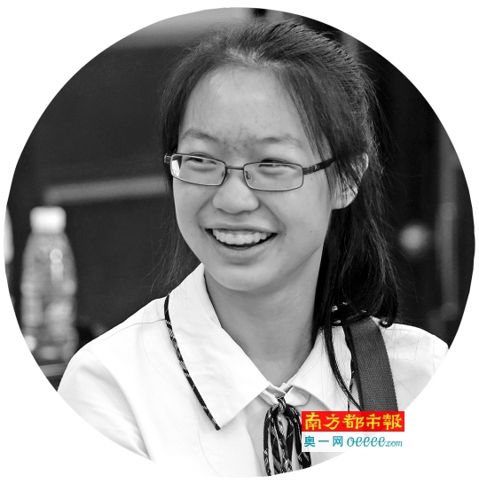 裸分784!广州中考状元可能是她:爱打网游女学