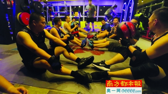 深圳最新流行健身方式：健身训练营