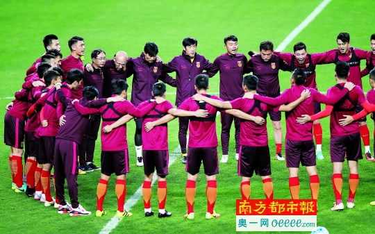 世预赛12强赛:中国队今晚对阵韩国_要闻