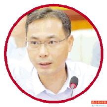 平湖街道白坭坑社区居委会主任 刘爱平