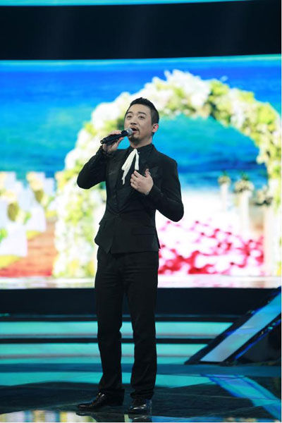 《超级演说家》传奇婚礼主持遗憾离场引发思考