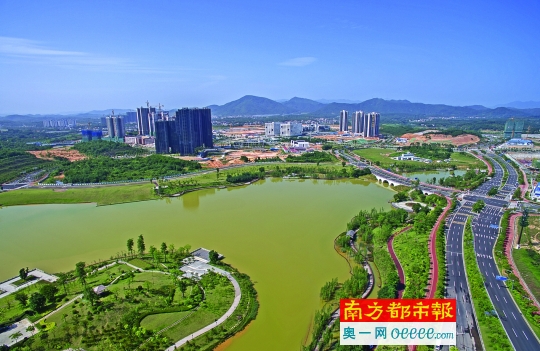 中新知识城凤凰湖鸟瞰一角.通讯员麦劲 供图